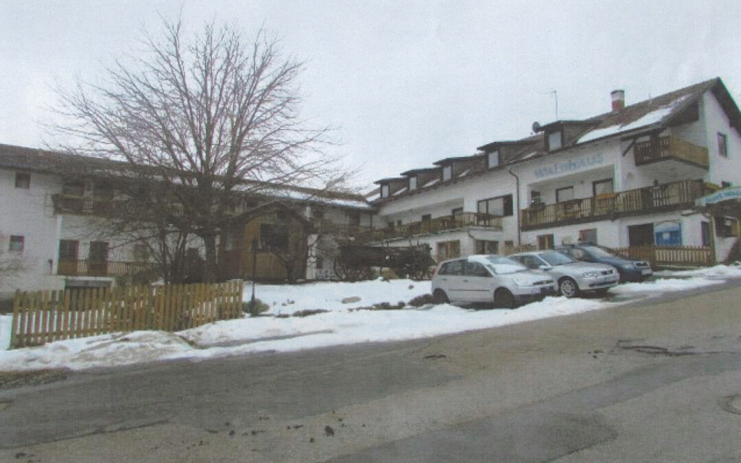 Ehemaliges Hotel Waldhaus steht zum Verkauf