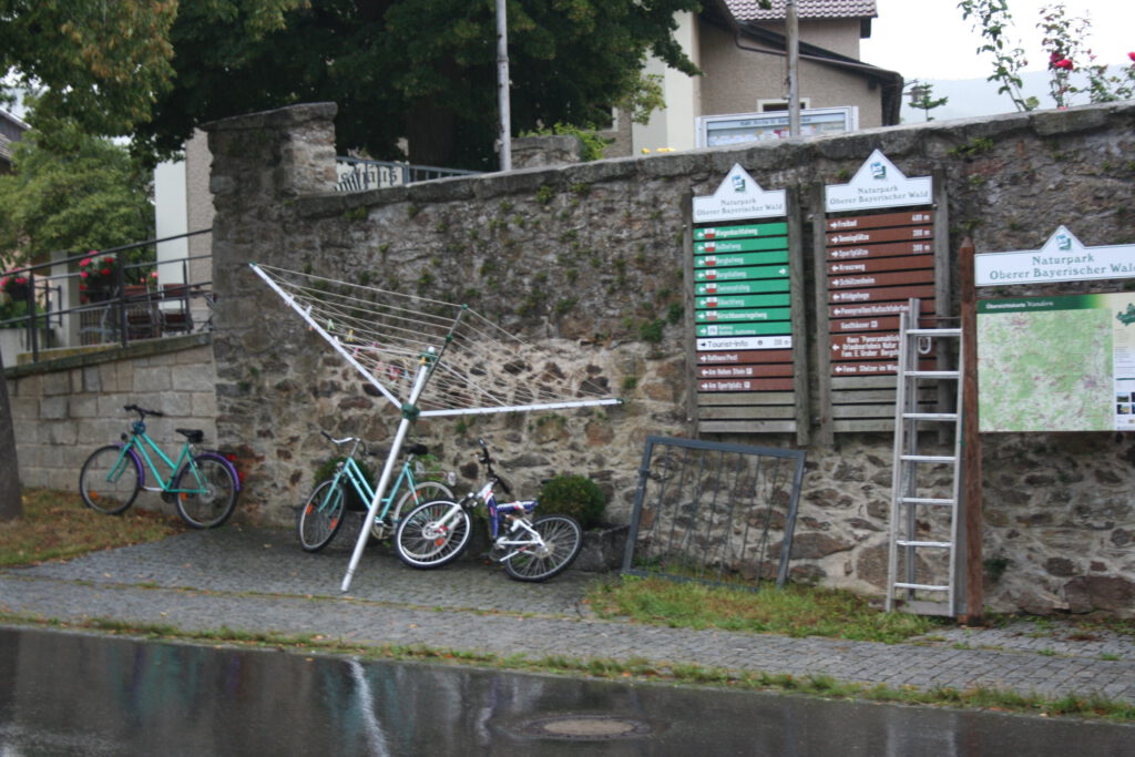 "Kirta-Stand" Bleibt Altes Brauchtum - Gemeinde Gleißenberg