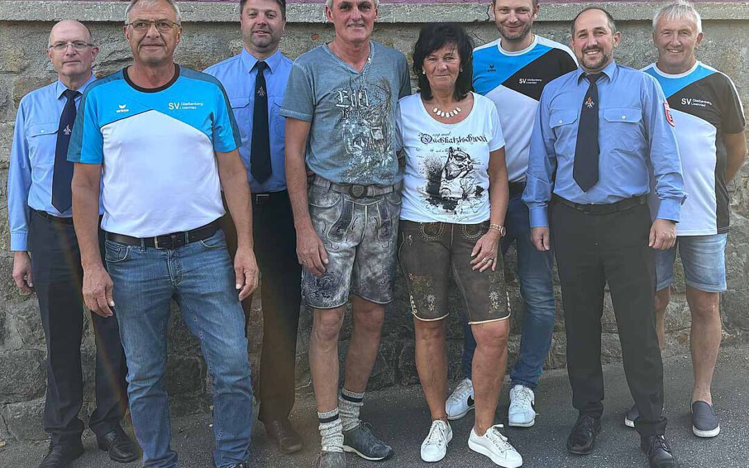 Feuerwehr und Sportverein gratulieren