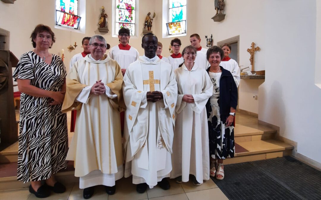 Doppelter Grund zur Freude: Geburtstag und Priesterweihejubiläum gefeiert